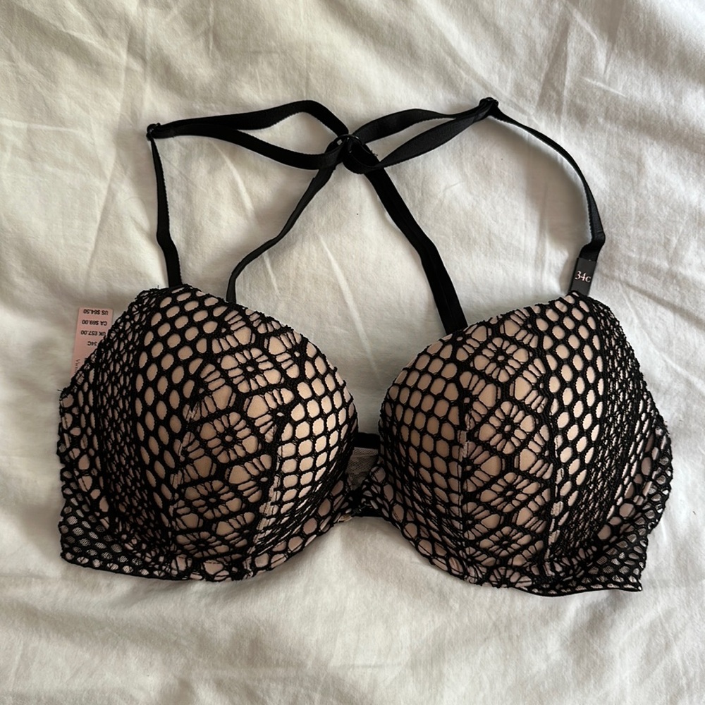 Victoria’s Secret NWT Front-Snap Push-Up Bra